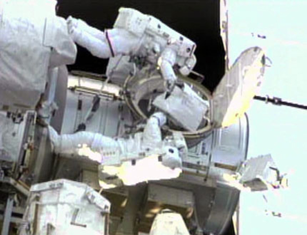 Loose Bolts on Space Station Give Spacewalkers Trouble in Orbit